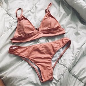 New never worn pink triangle bikini